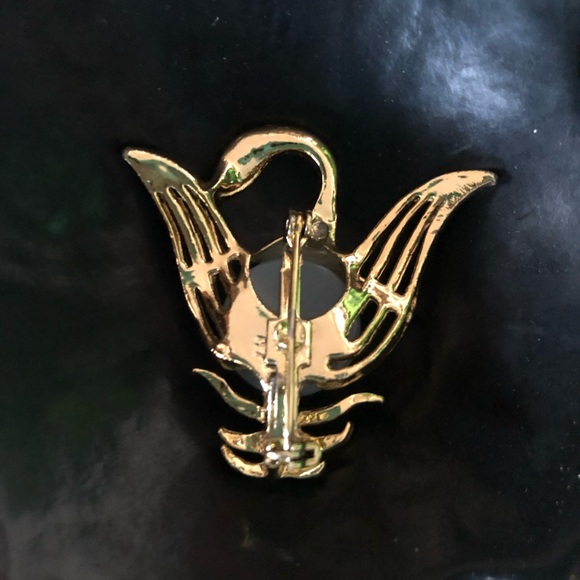 Vintage Swan Jelly Belly Pin - Picture 2 of 6